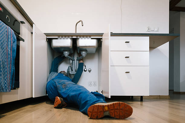 Professional Drain Cleaning technician working in Franklin Springs, GA
